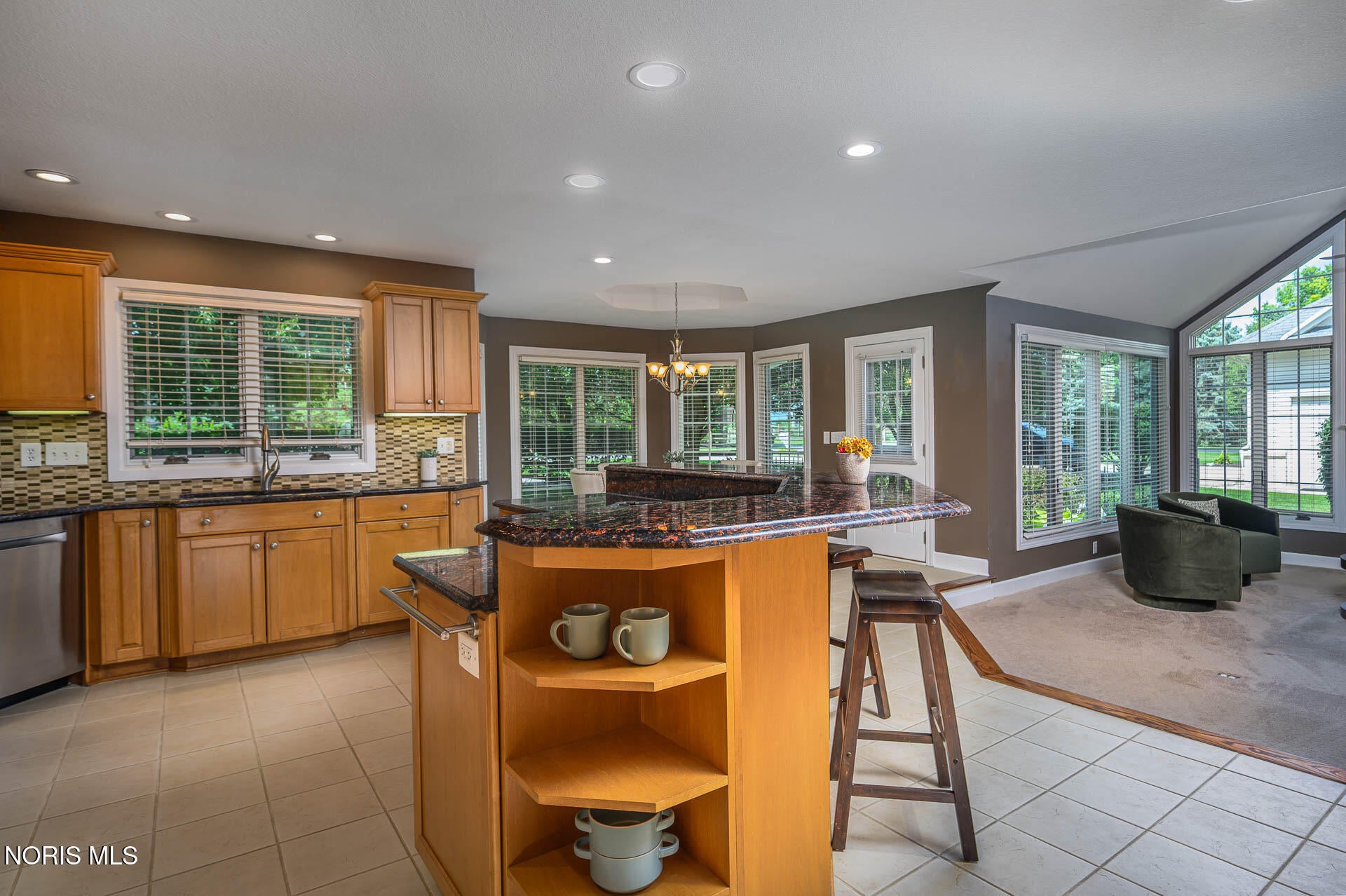 26245 Seminary Road Perrysburg, OH 43551 - Photo 15 of 55 Gallery Image 15