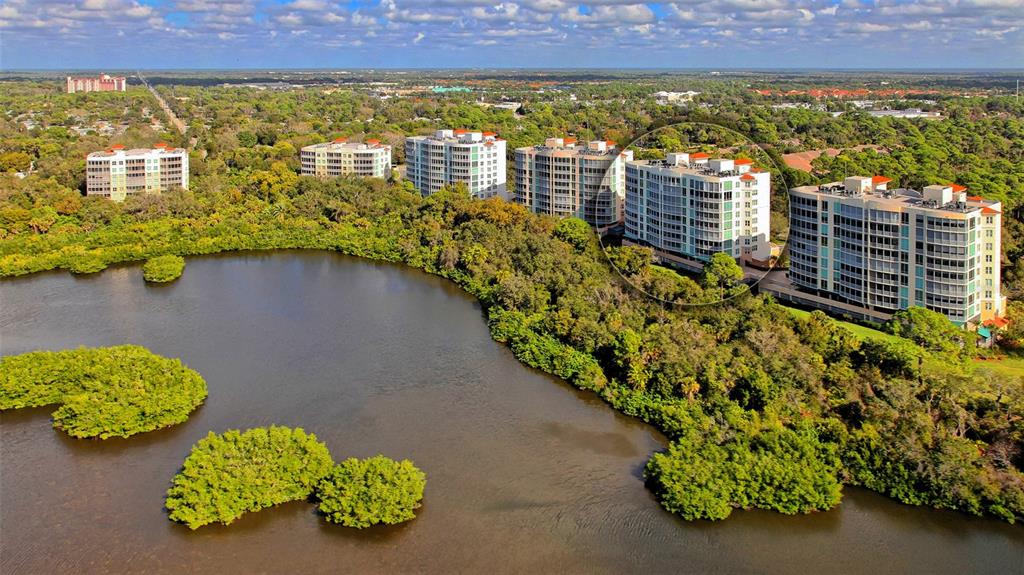 393 North Point Road, Unit 301 Osprey, FL 34229 - Photo 36 of 82