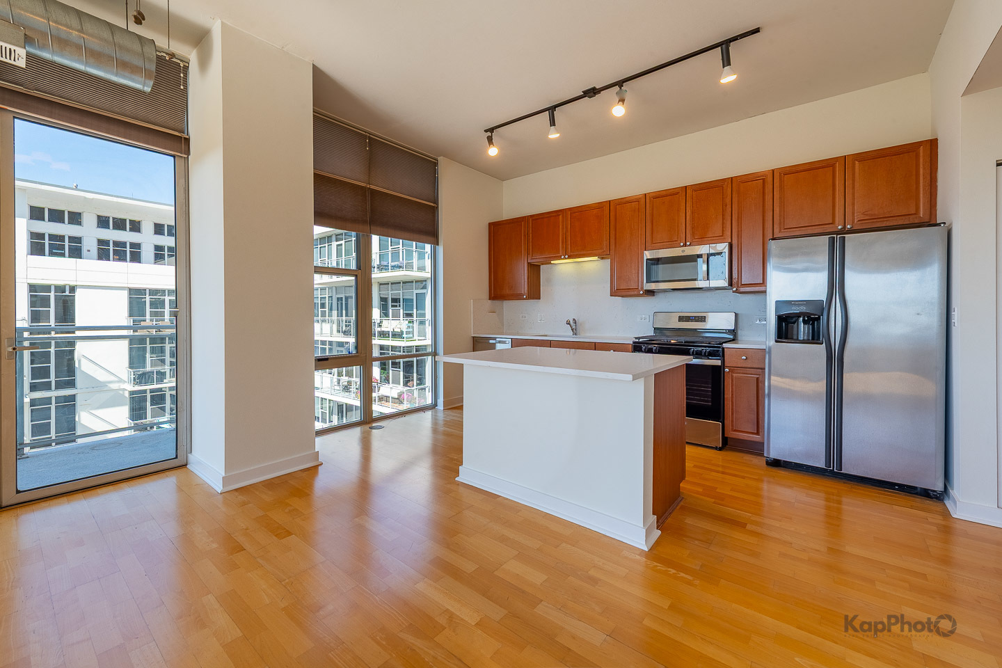 901 West Madison Street, Unit 921 Chicago, IL 60607 - Photo 13 of 34