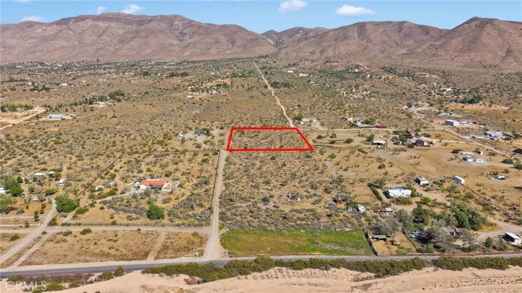 3 Lamprey Road Apple Valley, CA 92307 - Photo 5 of 9