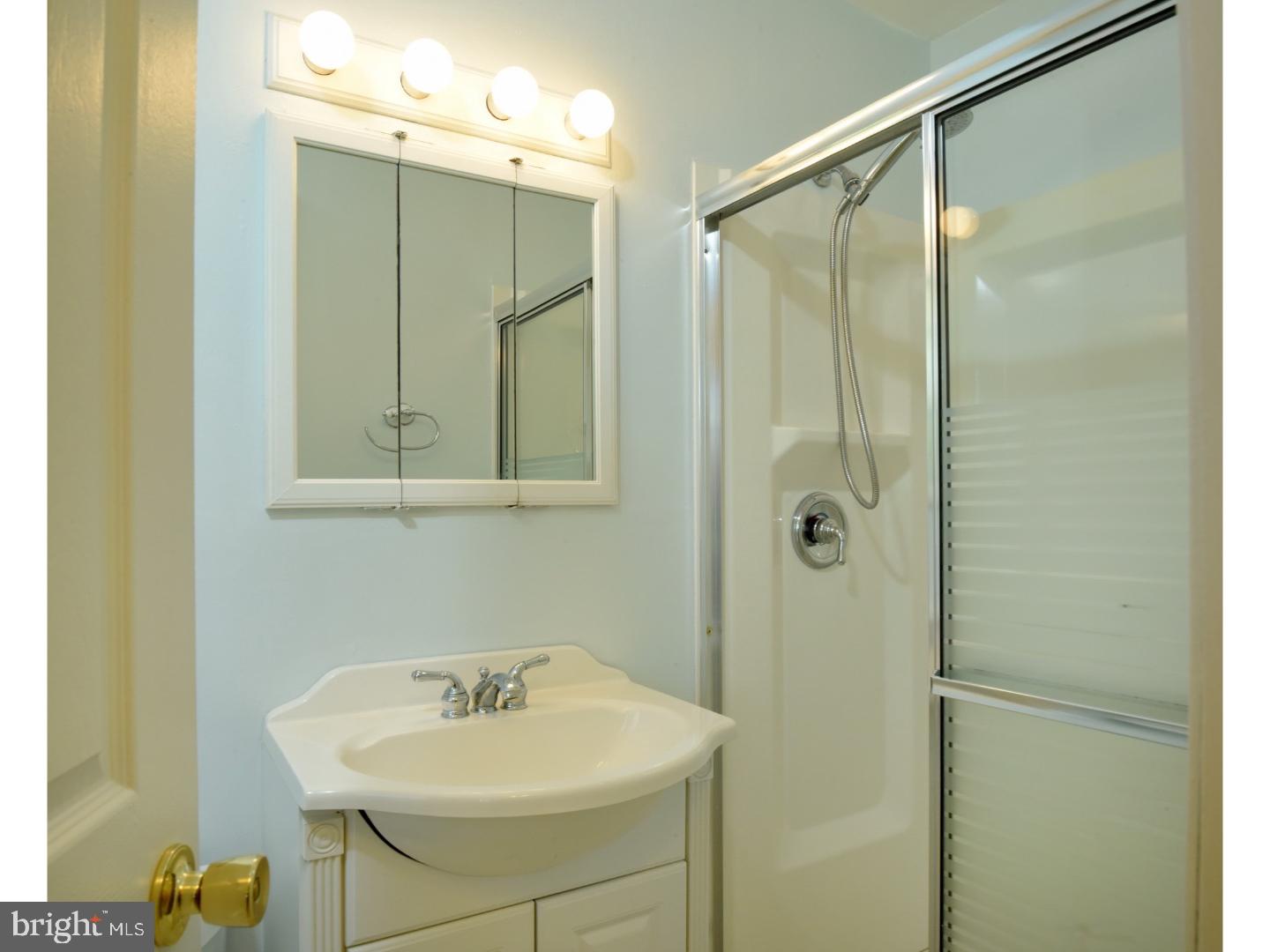 139 Penn Lyle Road Princeton Junction, NJ 08550 - Photo 18 of 25 Bathroom