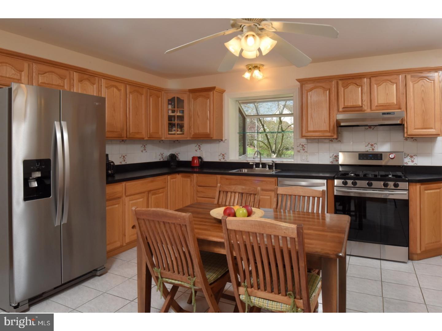 139 Penn Lyle Road Princeton Junction, NJ 08550 - Photo 5 of 25 Kitchen