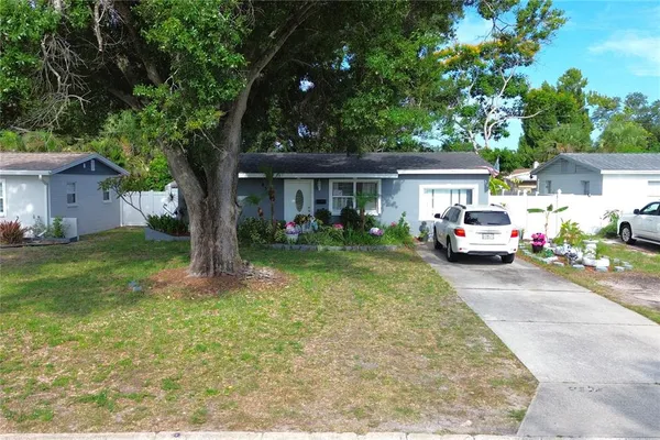 $315,000 | 8370 52nd Way North, Pinellas Park, FL 33781