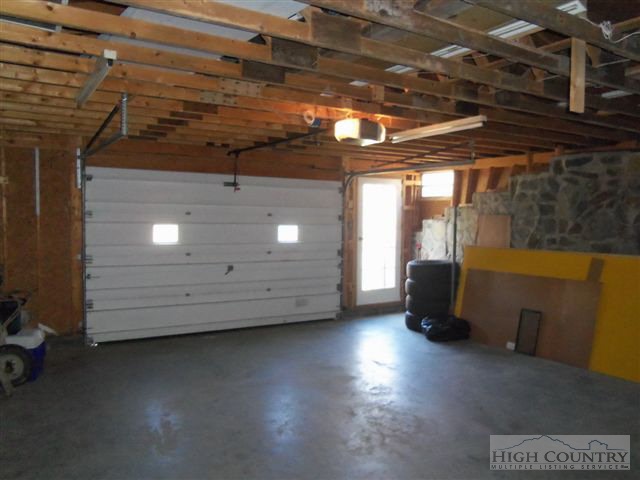 727 Teaberry Road Warrensville, NC 28693 - Photo 6 of 15 a view of a livingroom with furniture