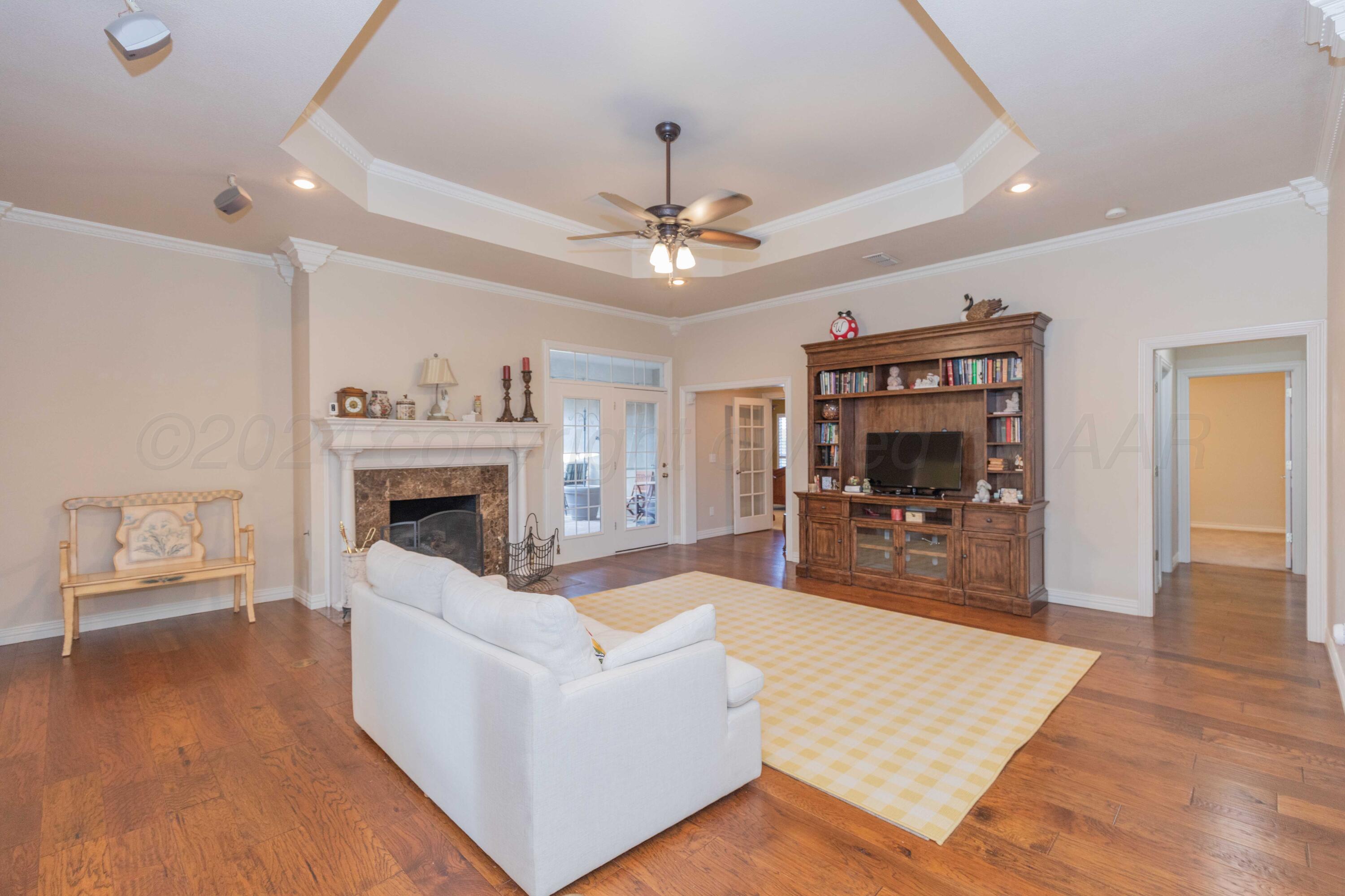 7401 Bayswater Road Amarillo, TX 79119 - Photo 6 of 55 LIVING ROOM VIEW 2