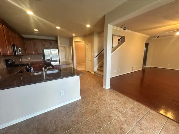 $3,300 | 2170 Brittany Colony Drive, League City, TX 77573