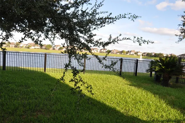 $3,300 | 2170 Brittany Colony Drive, League City, TX 77573