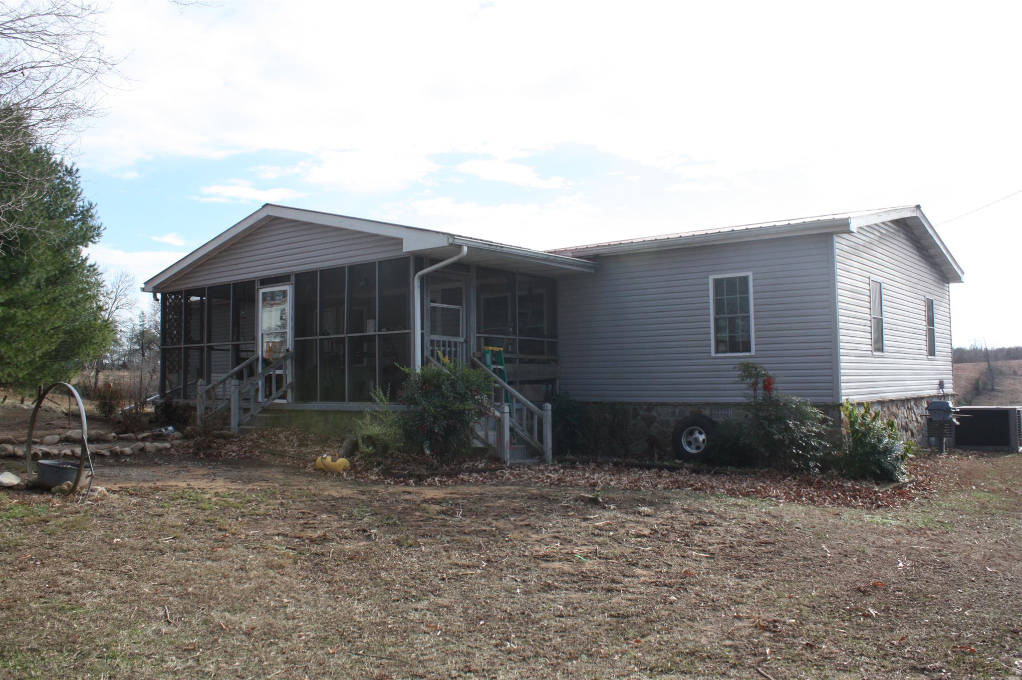 3530 Locke Bend Road Rock Island, TN 38581 - Photo 1 of 11 Gallery Image 1