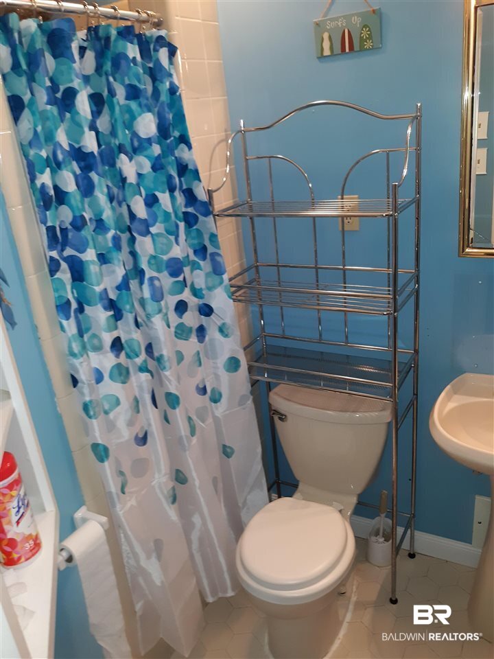 128 Rita Avenue Daphne, AL 36527 - Photo 8 of 18 Master Bath