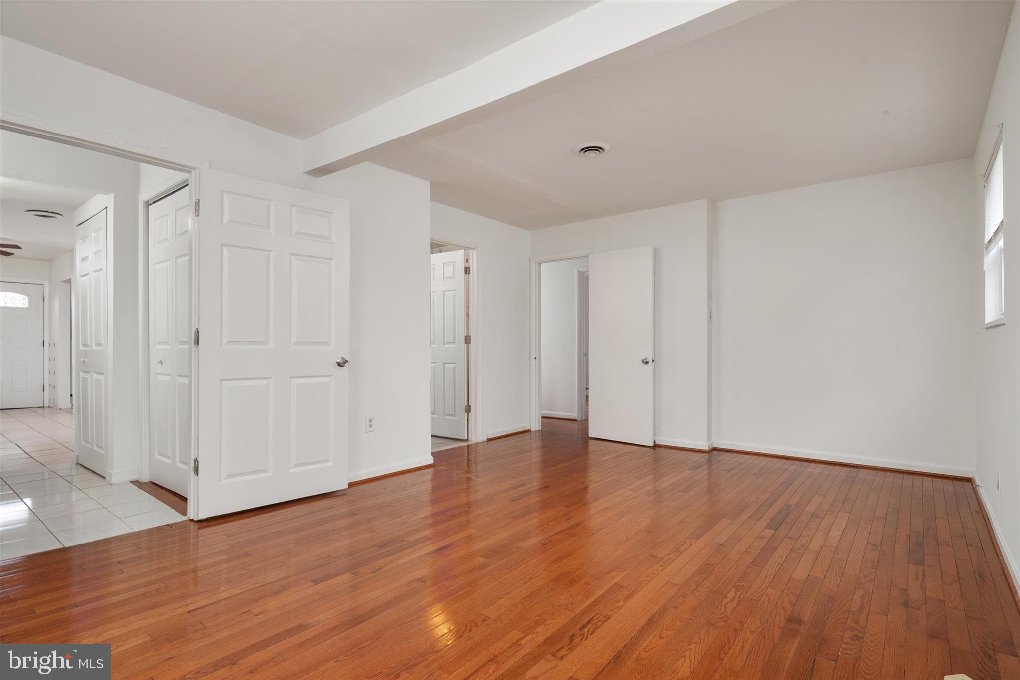 103 Roselawn Road Annapolis, MD 21403 - Photo 17 of 33 Primary Bedroom