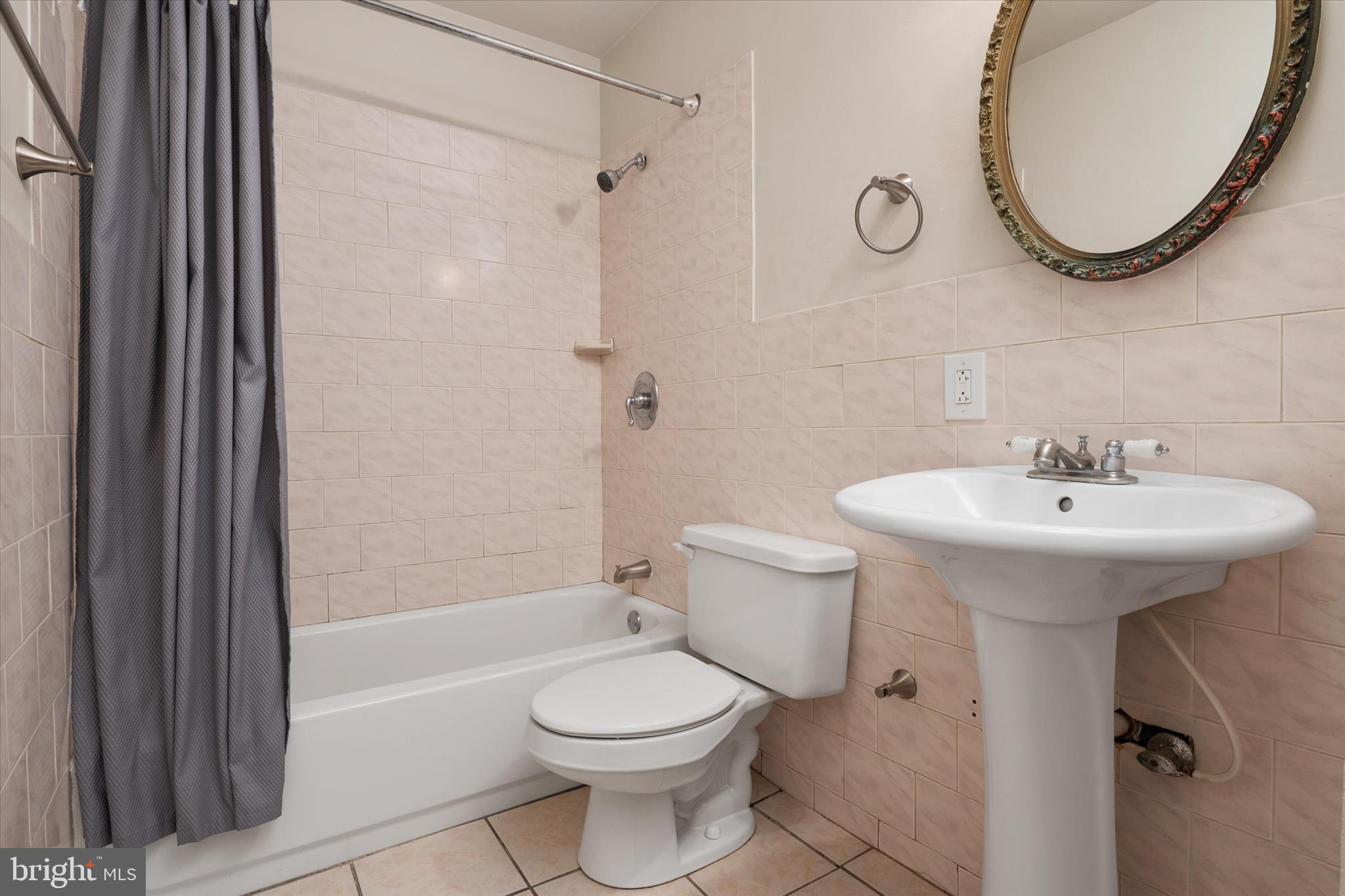 103 Roselawn Road Annapolis, MD 21403 - Photo 22 of 33 2nd Full Bathroom
