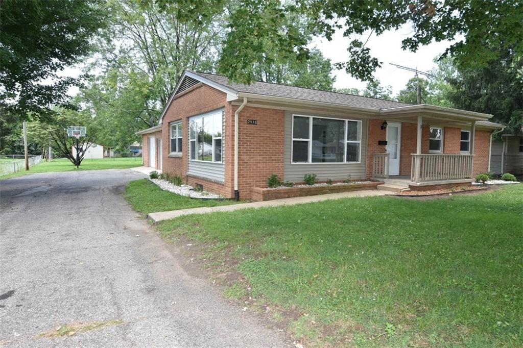 2516 North Marr Road Columbus, IN 47203 - Photo 2 of 15 Gallery Image 2