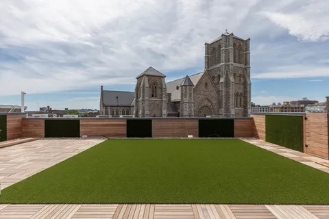 $1,300,000 | 1395 Washington Street, Unit PH605, Boston, MA 02118