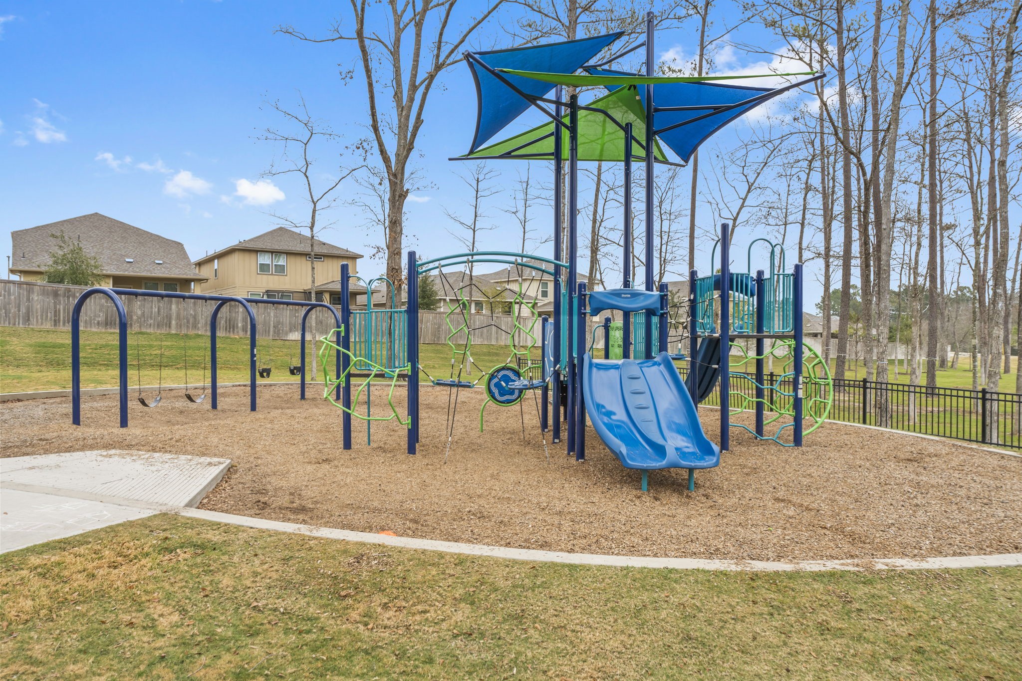 18581 Meadow Point Lane Montgomery, TX 77316 - Photo 34 of 44 a view of outdoor space patio and swimming pool