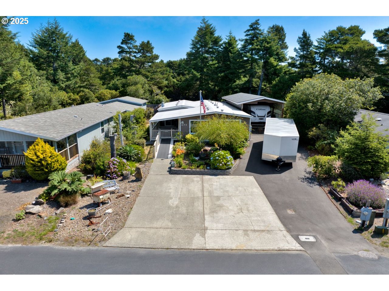 1601 Rhododendron Drive, Unit 673 Florence, OR 97439 - Photo 1 of 48