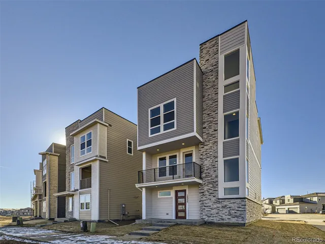 $2,900 | 12355 Farmview Lane, Thornton, CO 80241