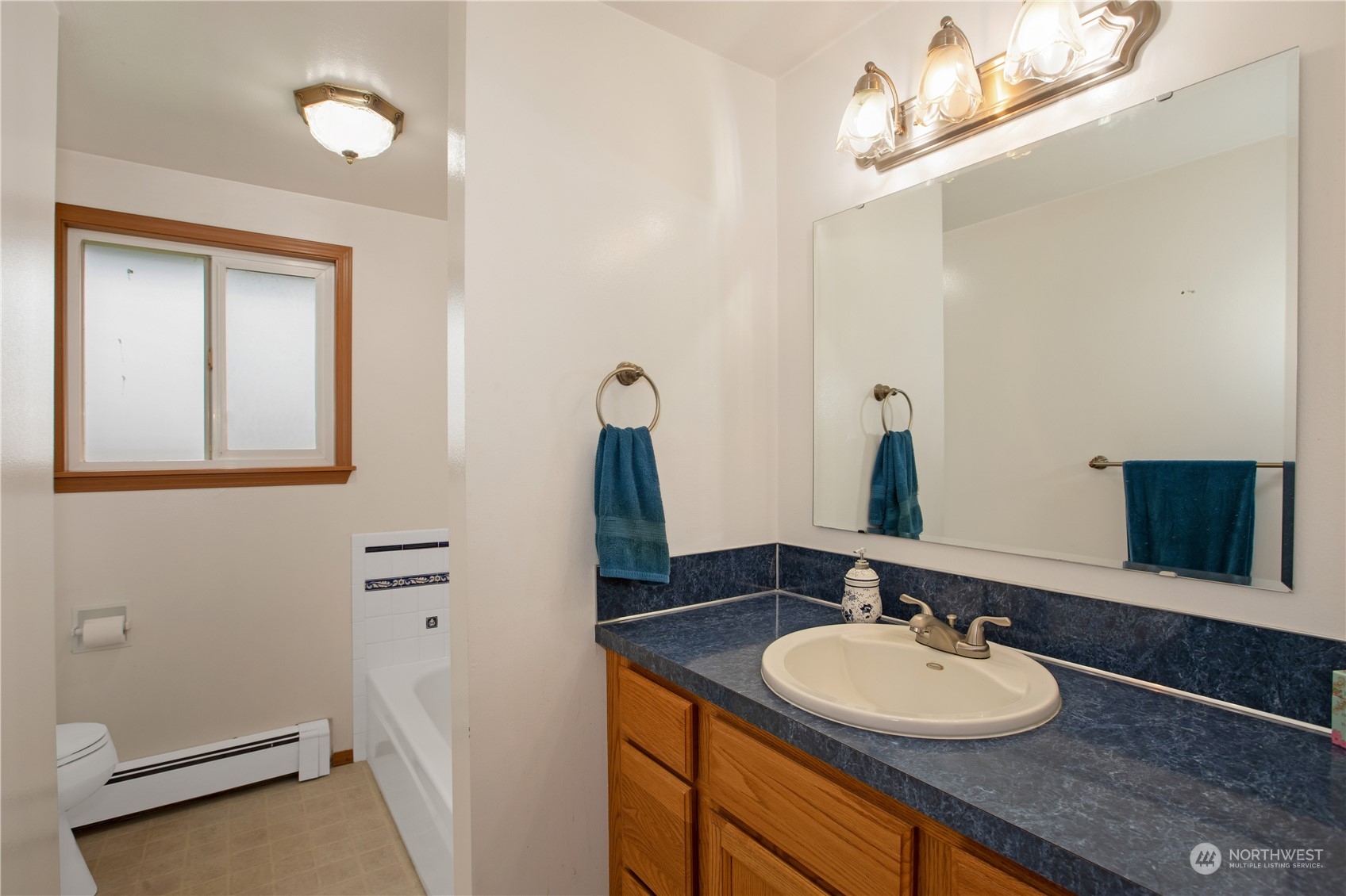 4948 Lemon Road Northeast Olympia, WA 98506 - Photo 12 of 40 Gallery Image 12