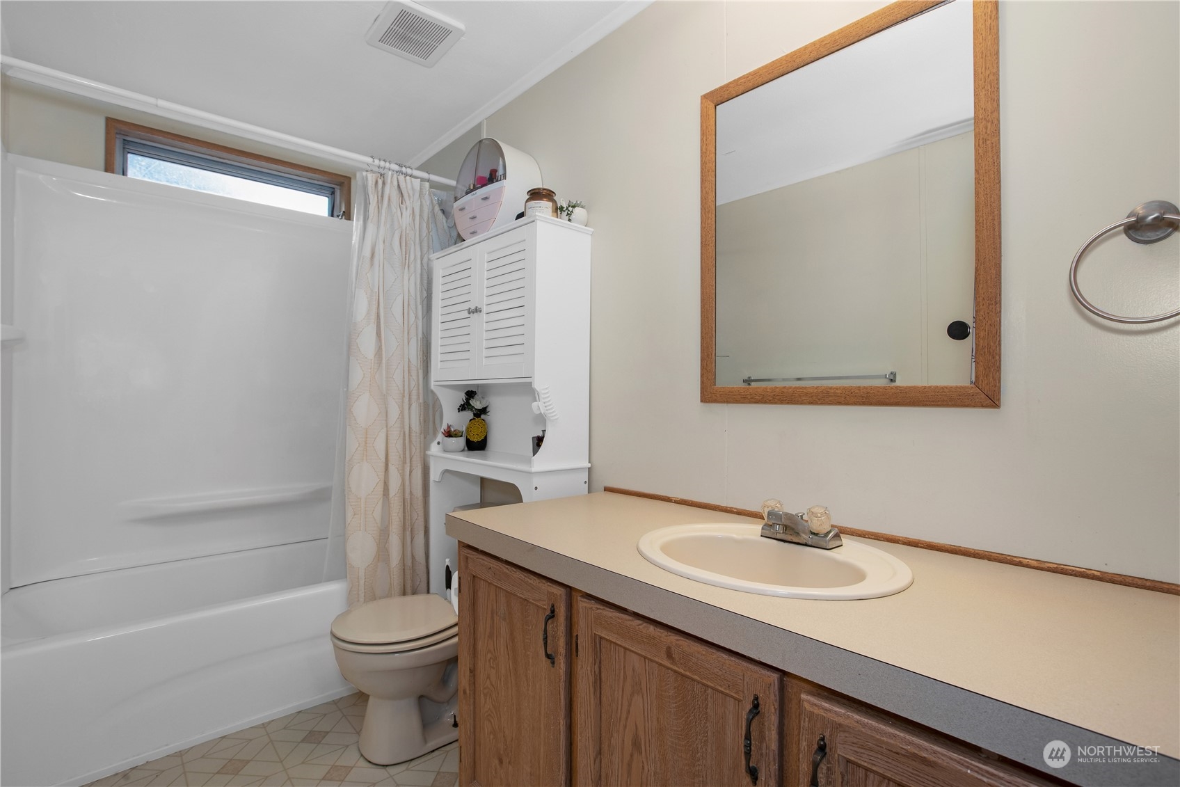 4948 Lemon Road Northeast Olympia, WA 98506 - Photo 26 of 40 Gallery Image 26