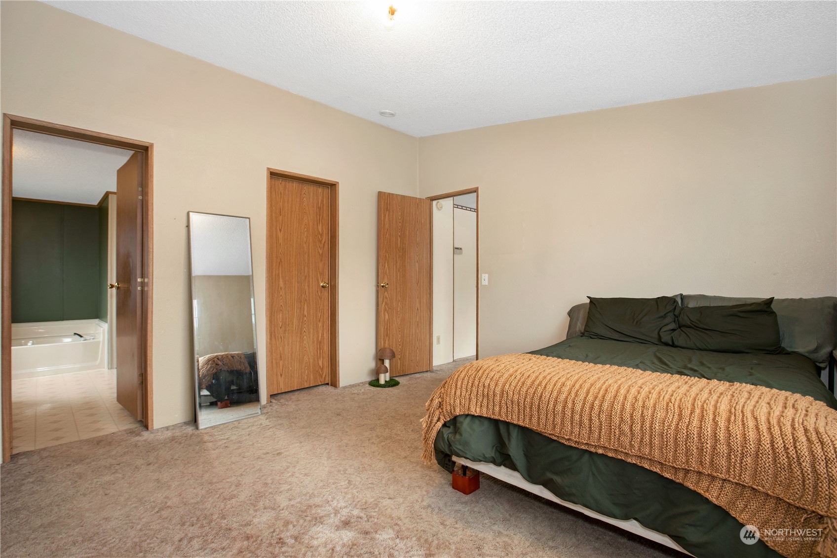 4948 Lemon Road Northeast Olympia, WA 98506 - Photo 28 of 40 Gallery Image 28