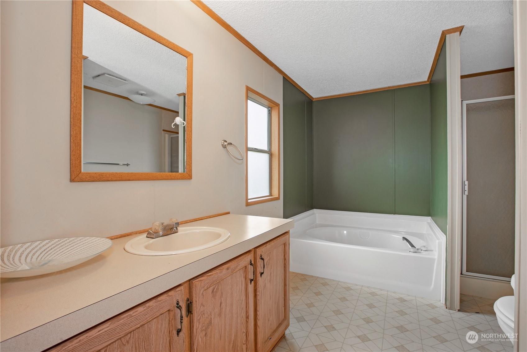 4948 Lemon Road Northeast Olympia, WA 98506 - Photo 29 of 40 Gallery Image 29