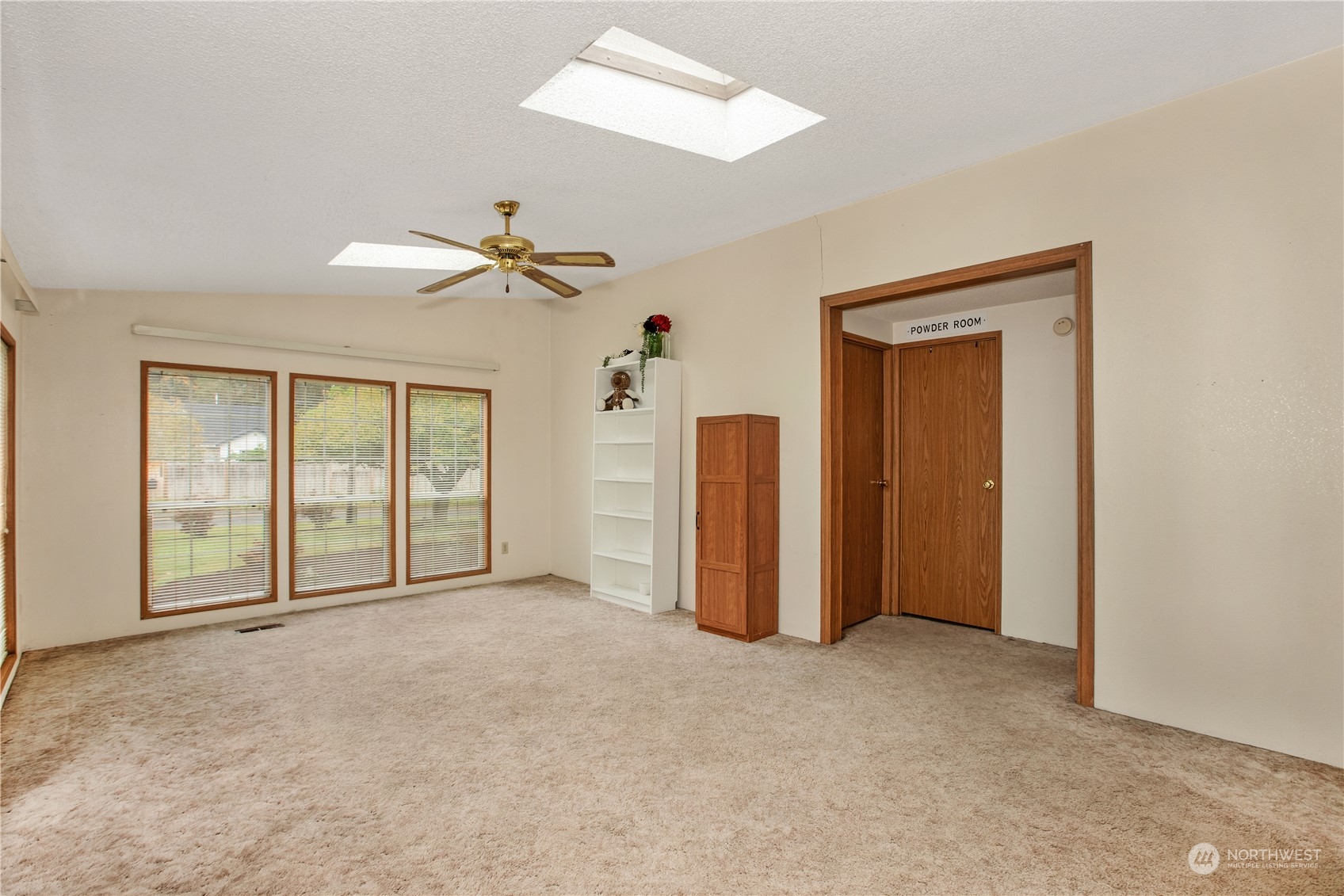 4948 Lemon Road Northeast Olympia, WA 98506 - Photo 34 of 40 Gallery Image 34