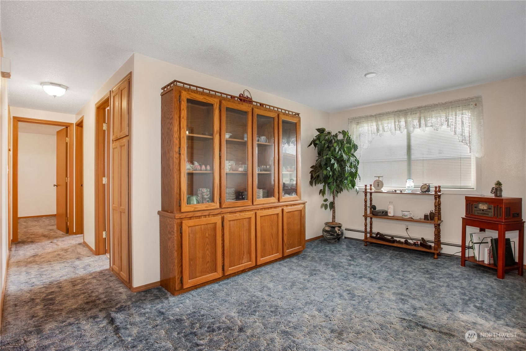 4948 Lemon Road Northeast Olympia, WA 98506 - Photo 5 of 40 Gallery Image 5