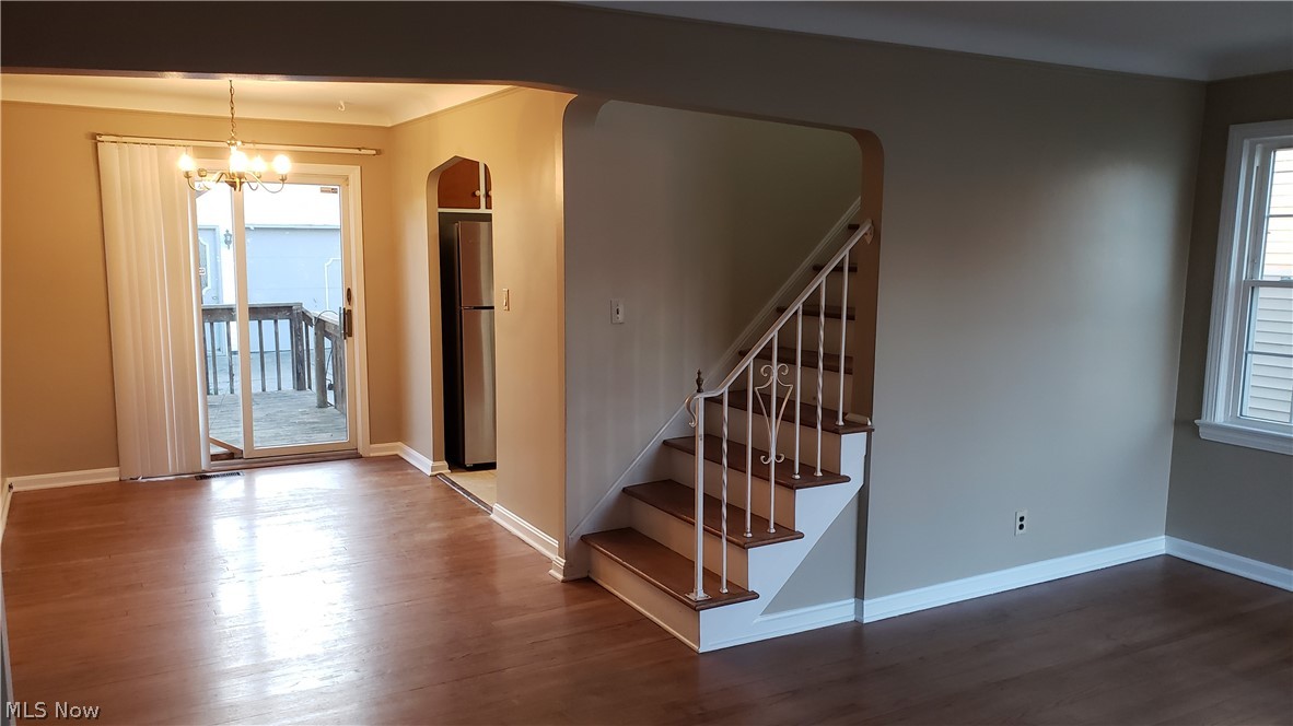 1450 Sunset Road Cleveland, OH 44124 - Photo 3 of 14