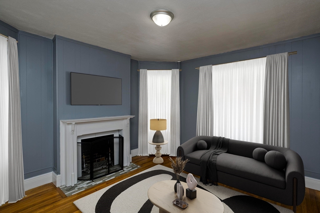 130 Bowles Street, Unit 1 Springfield, MA 01109 - Photo 3 of 19