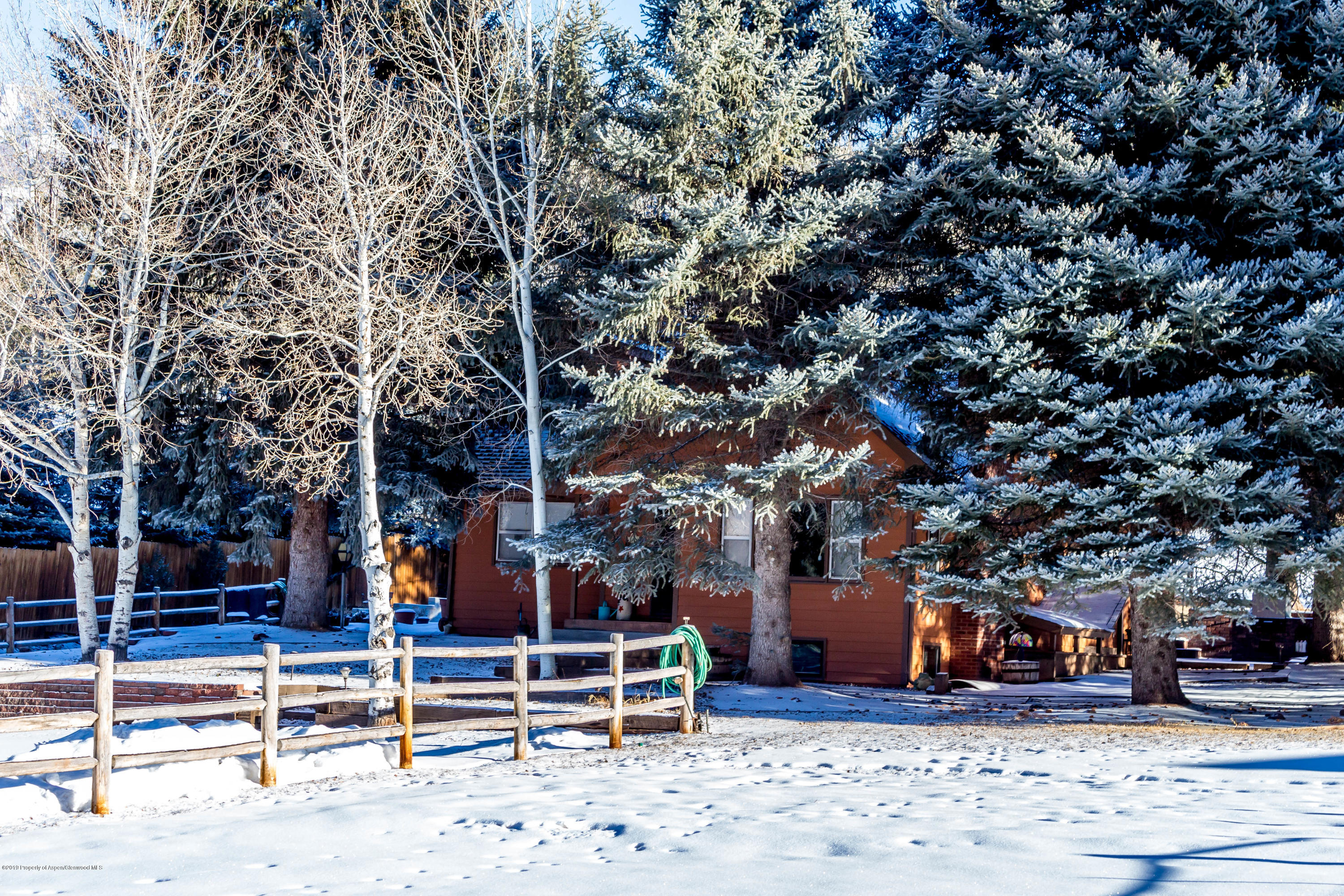 24411 Highway 82 Basalt, CO 81621 - Photo 12 of 27 Front Yard