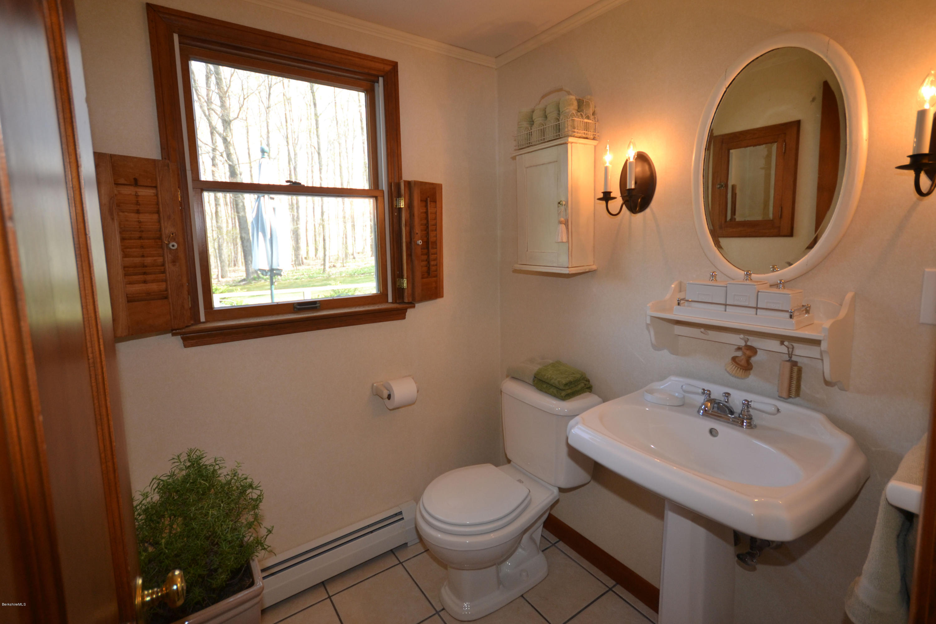 10 Rosenberg Road Lanesborough, MA 01237 - Photo 16 of 42 Bathroom