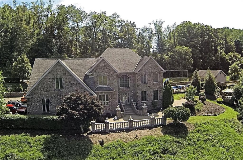 392 Rehoboth Road Belle Vernon, PA 15012 - Photo 1 of 25 Gallery Image 1