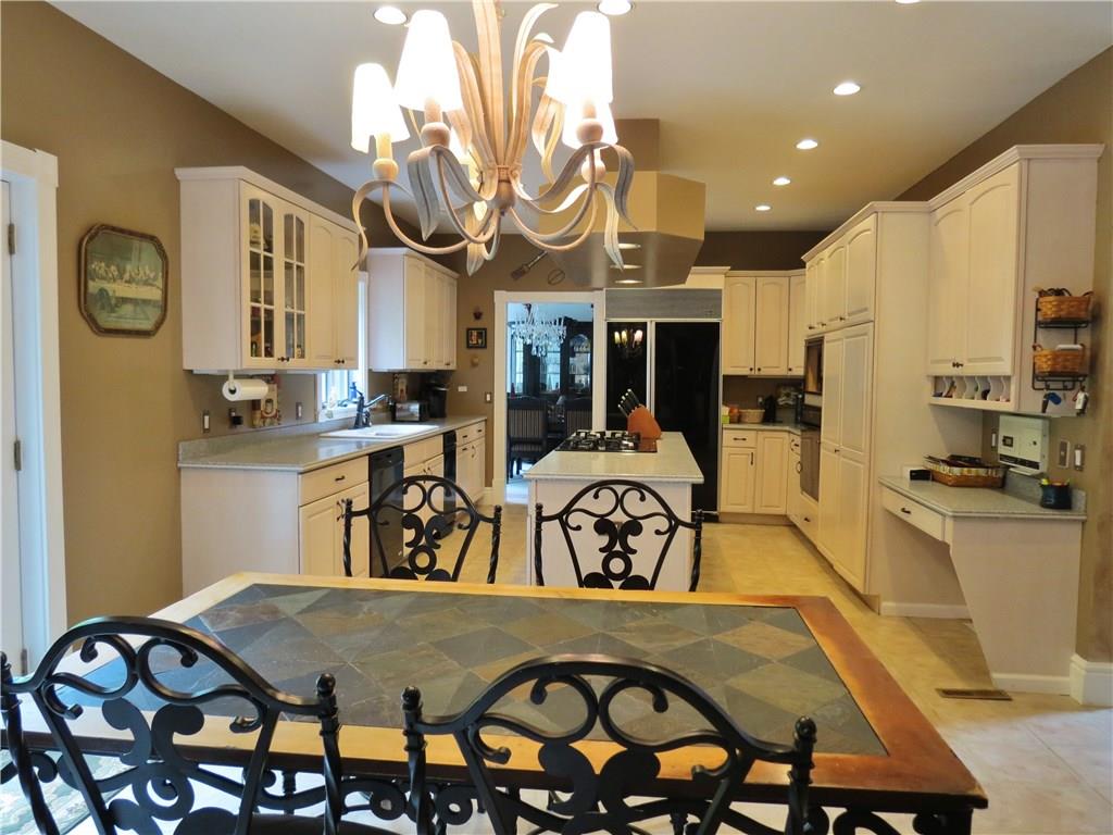 392 Rehoboth Road Belle Vernon, PA 15012 - Photo 5 of 25 Gallery Image 5