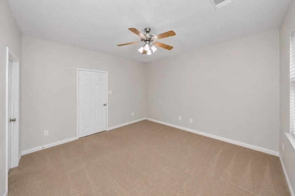12645 Forest Lawn Road Rhome, TX 76078 - Photo 20 of 37