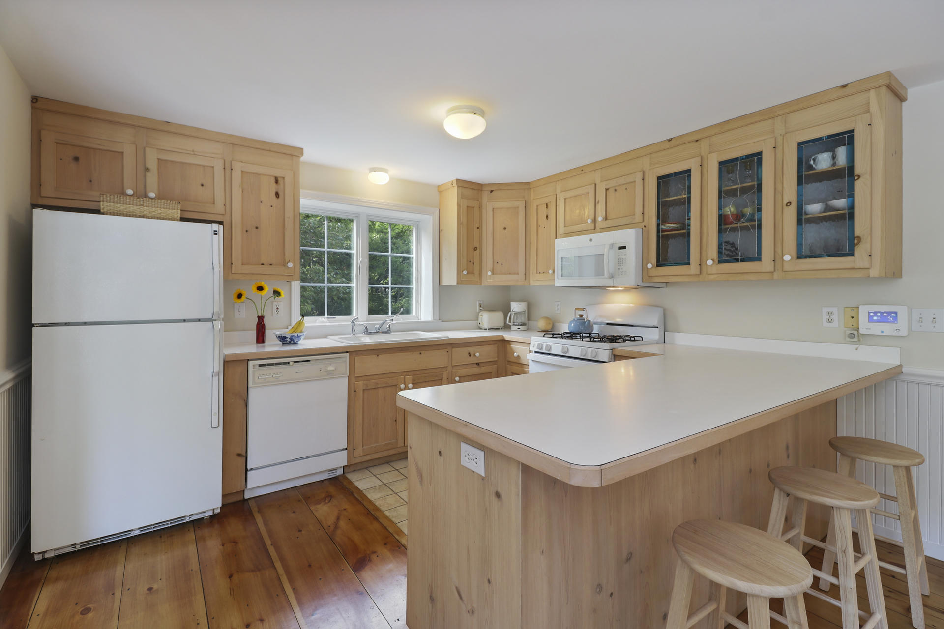 6 Sachem Drive Brewster, MA 02631 - Photo 10 of 40 Kitchen