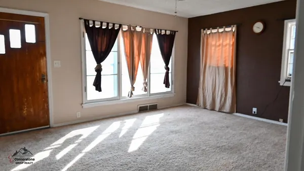 $225,000 | 310 East Lincoln Avenue, Riverton, WY 82501