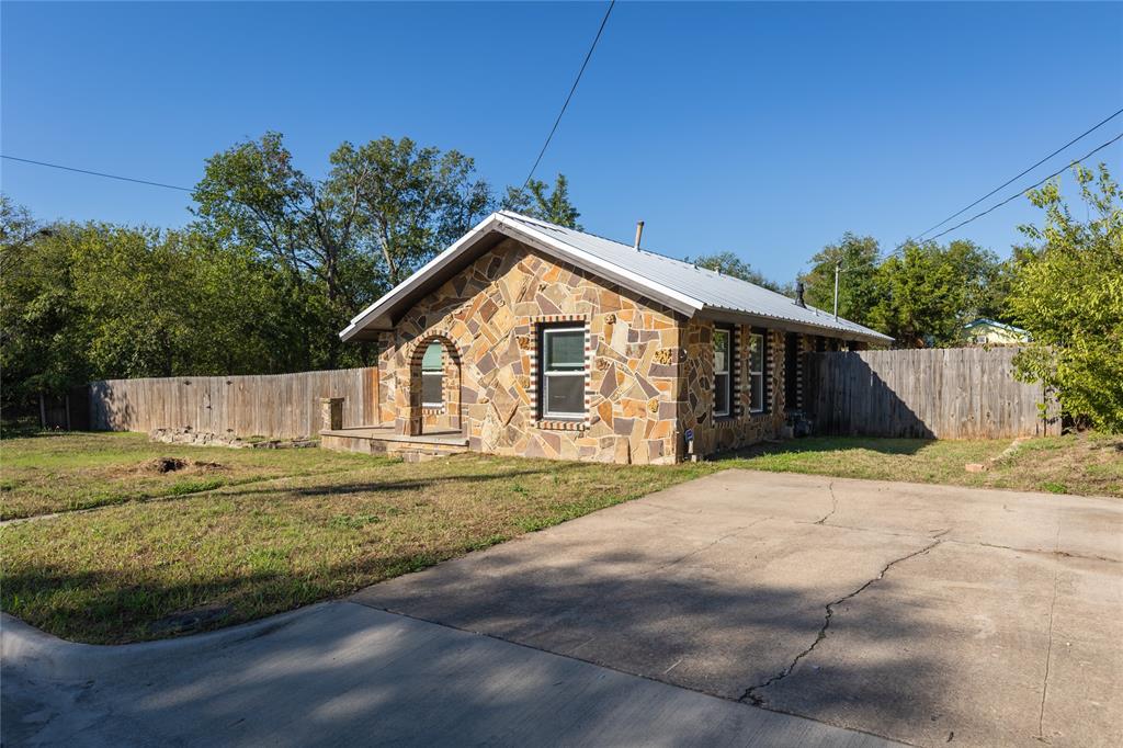 709 North Rusk Street Weatherford, TX 76086 - Photo 30 of 31 Gallery Image 30