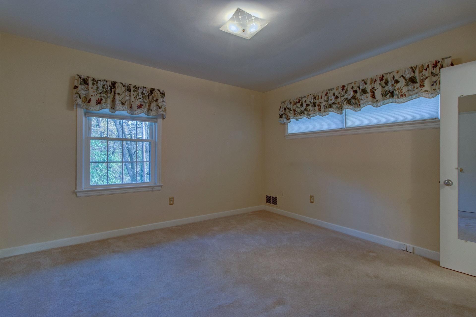3540 Hartland Road Southwest Roanoke, VA 24015 - Photo 13 of 25 Master Suite