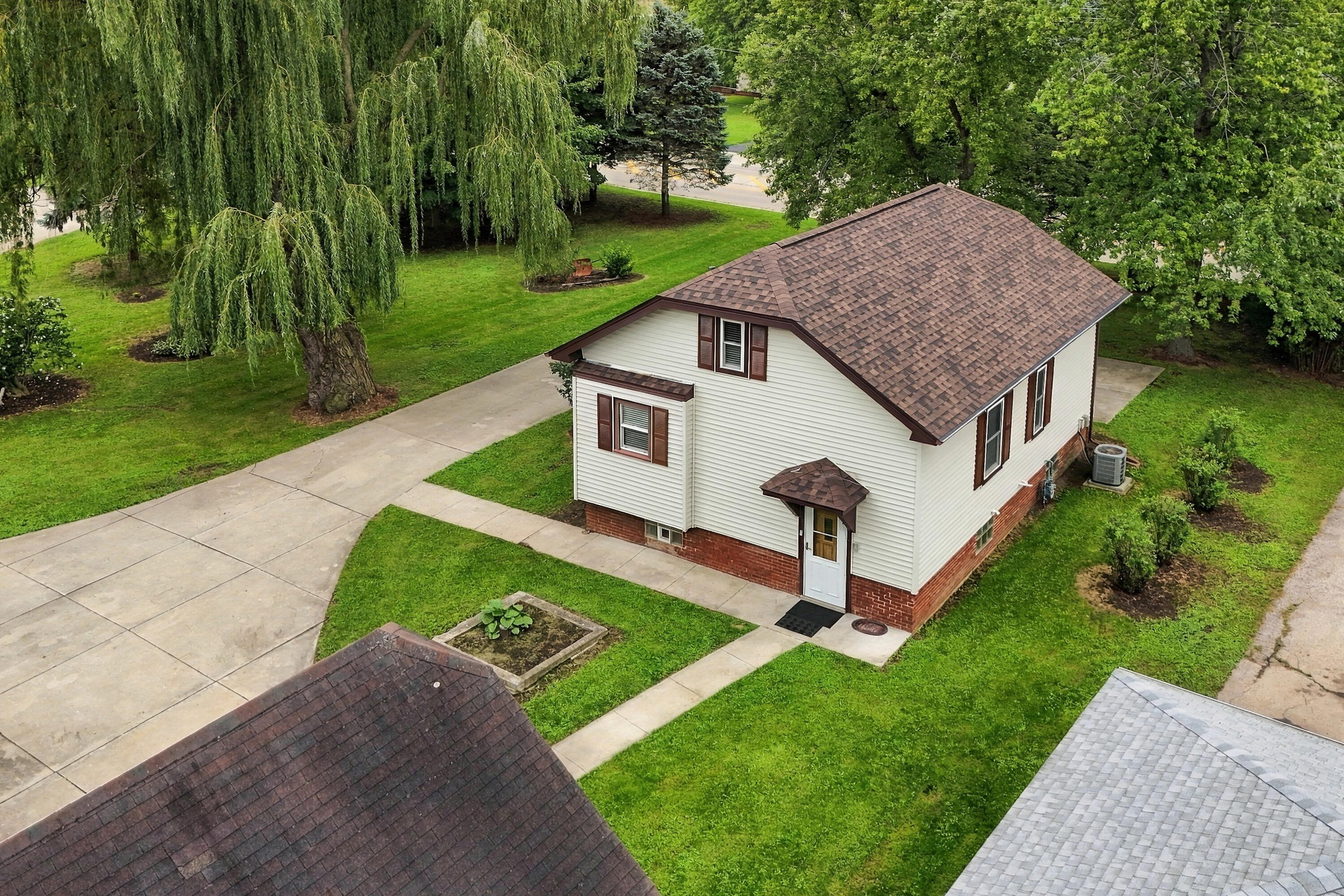 1407 Willow Road Mount Pleasant, WI 53177 - Photo 49 of 52 1407 willow rd-40