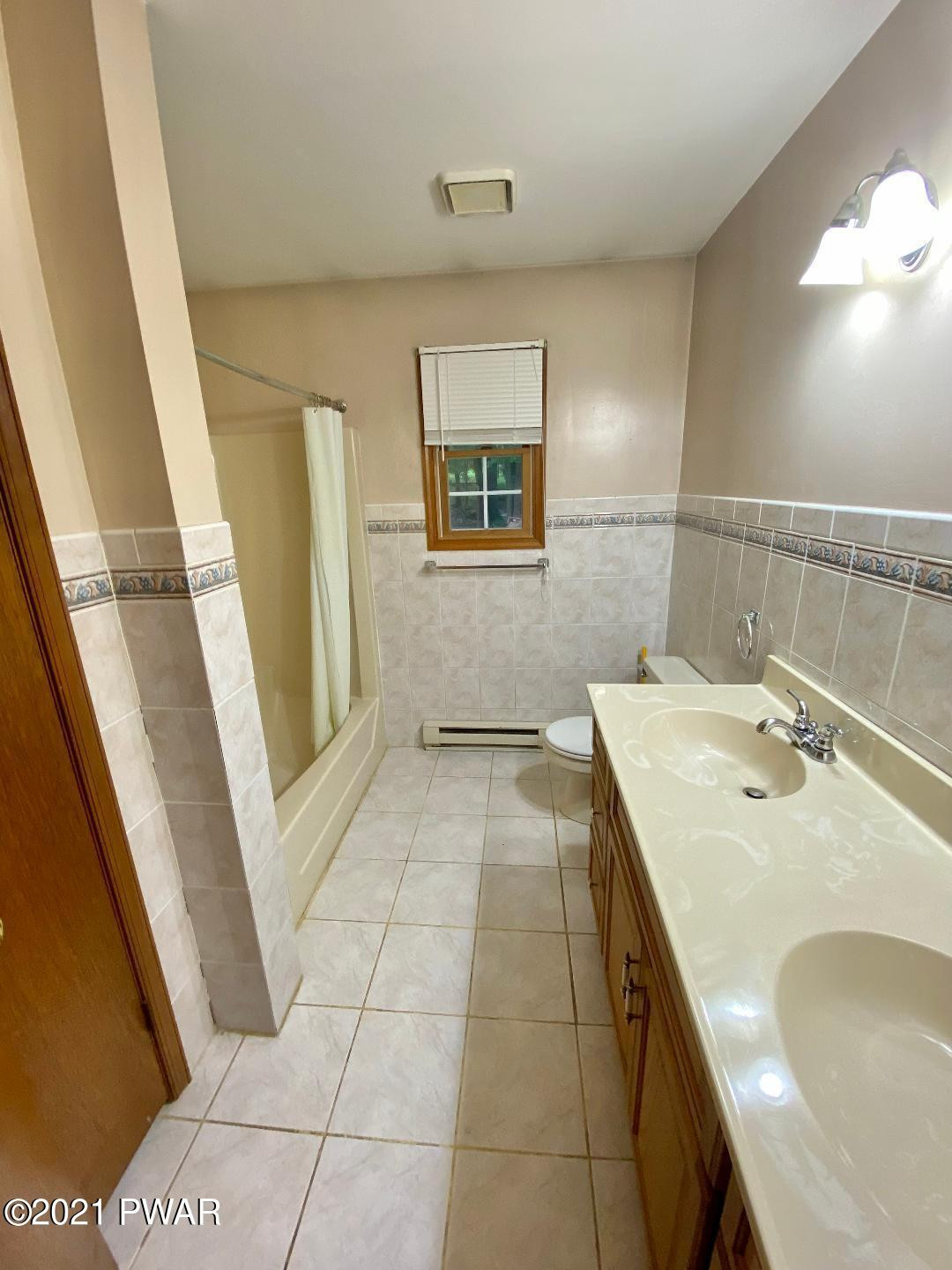 4911 Pine Ridge Drive West Bushkill, PA 18324 - Photo 11 of 19