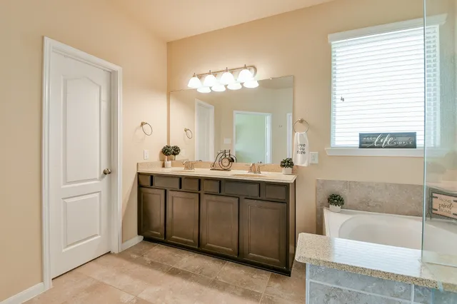 $399,000 | 14819 Vesper Lake Court, Humble, TX 77396