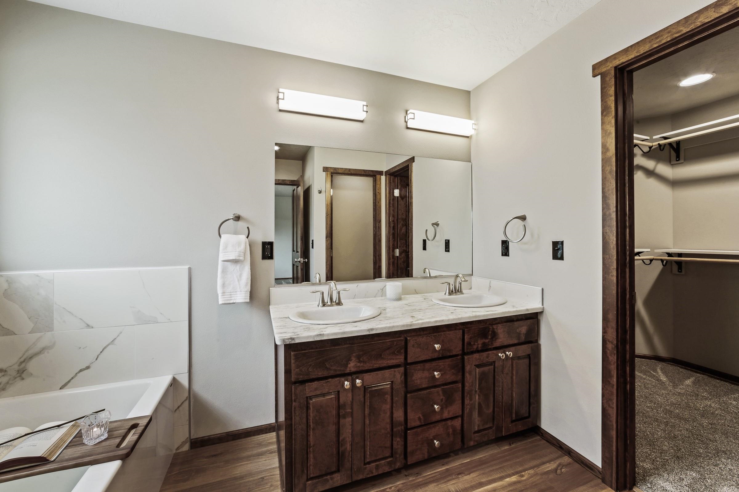 2603 West Waikiki Road Spokane, WA 99218 - Photo 13 of 36