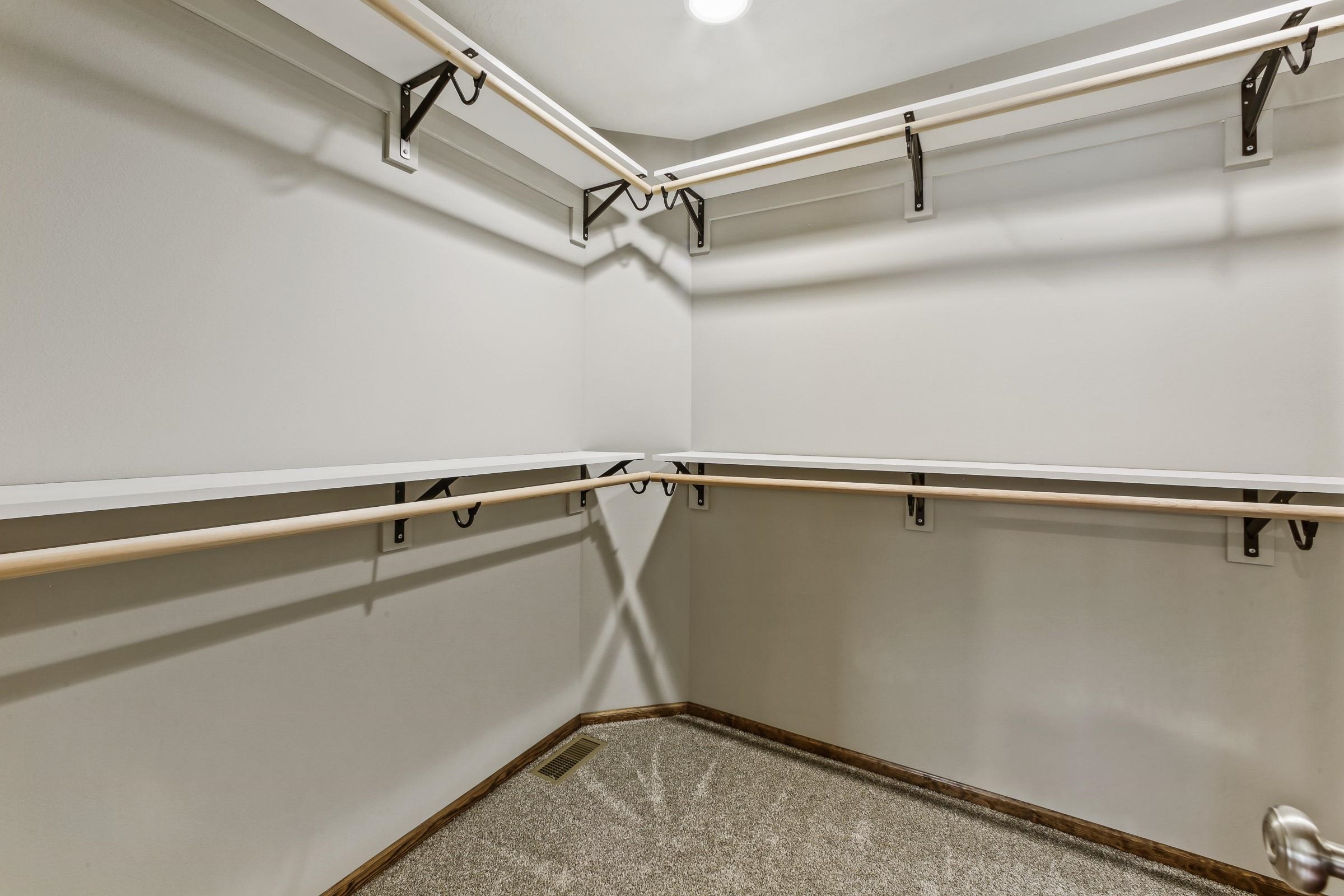 2603 West Waikiki Road Spokane, WA 99218 - Photo 16 of 36