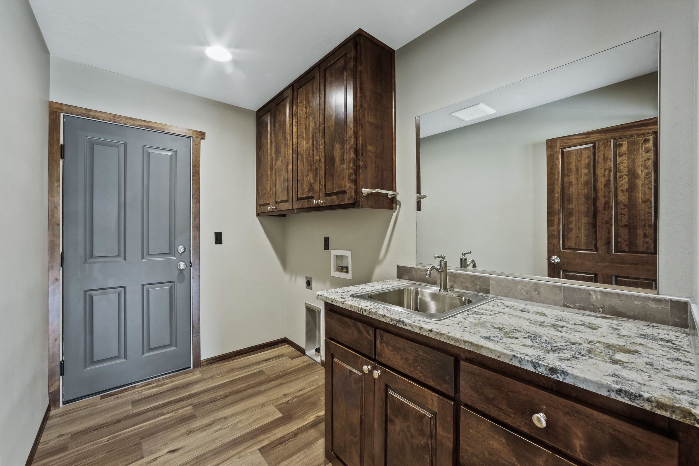 2603 West Waikiki Road Spokane, WA 99218 - Photo 17 of 36