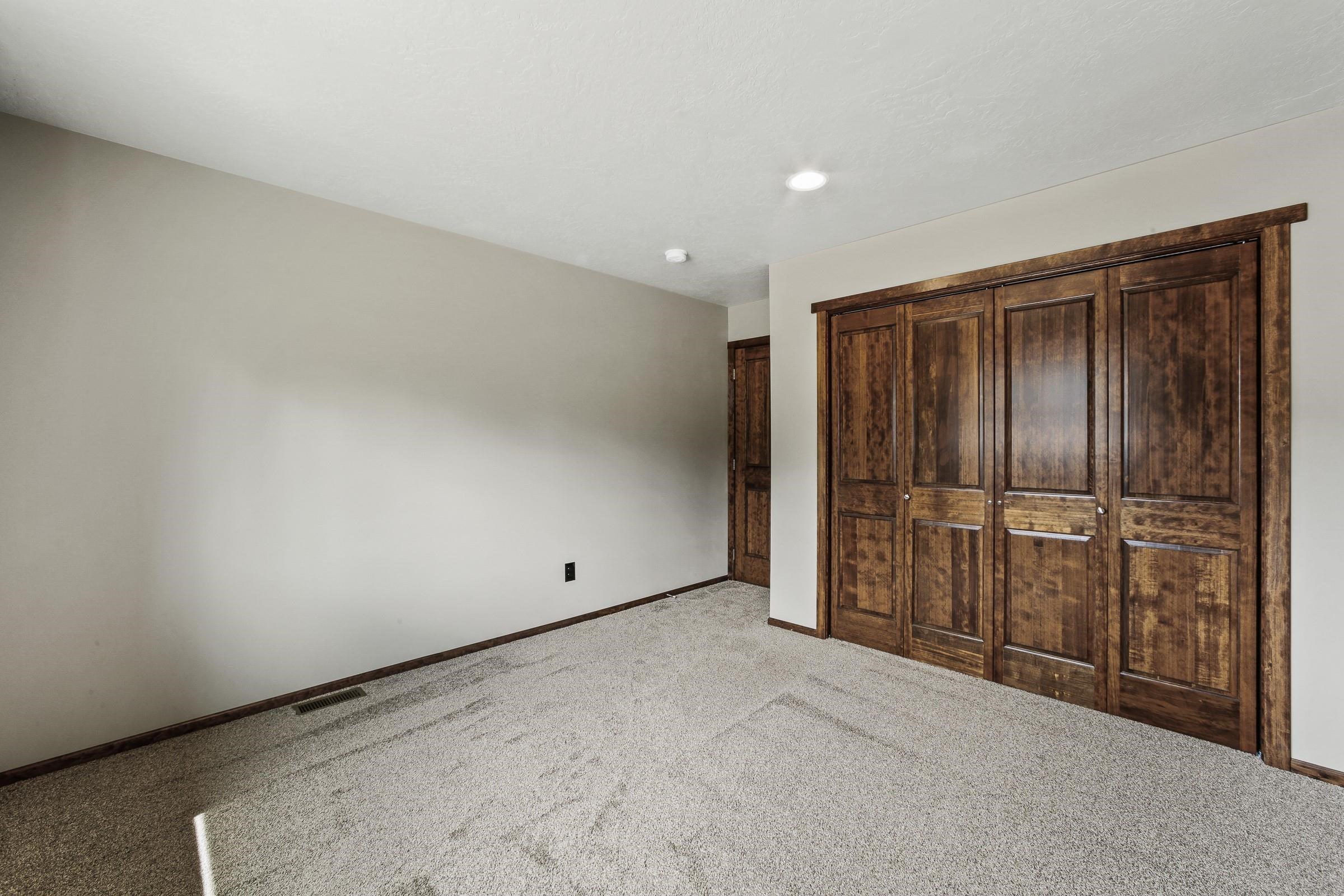 2603 West Waikiki Road Spokane, WA 99218 - Photo 23 of 36