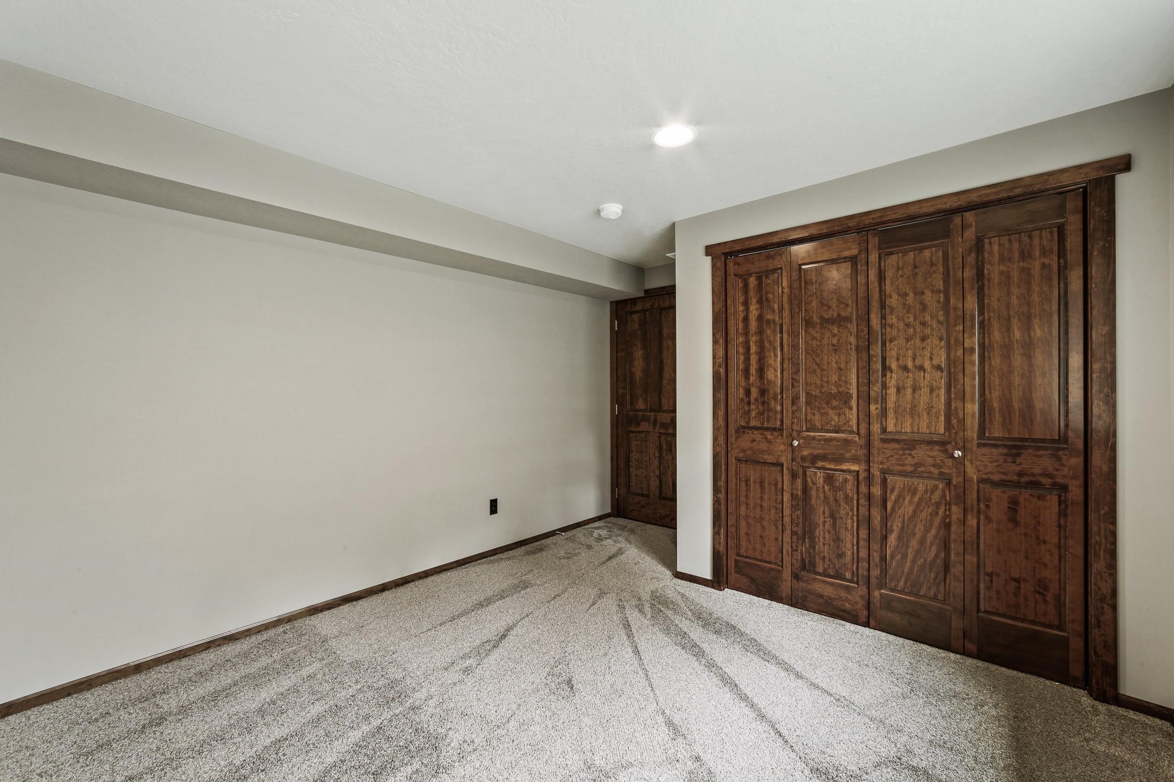 2603 West Waikiki Road Spokane, WA 99218 - Photo 30 of 36