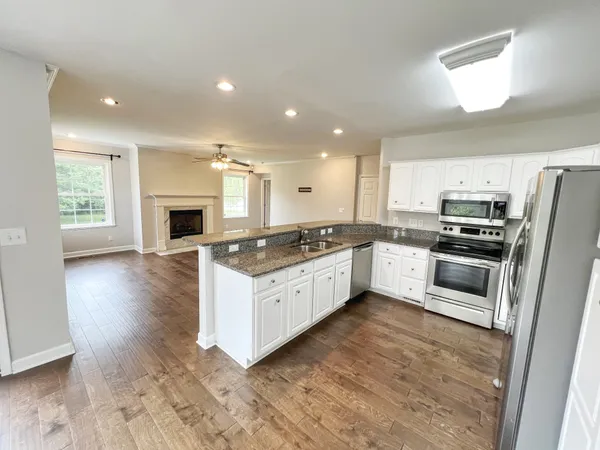 $2,050 | 124 Summerlin Drive, Gallatin, TN 37066