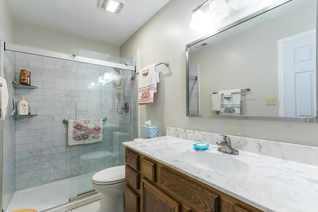 1191 Rockbridge Road Lexington, KY 40515 - Photo 16 of 29 1191rockbridge17