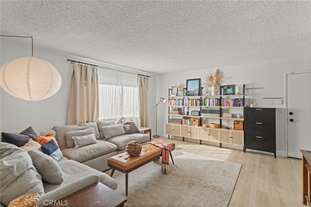 10139 Arleta Avenue, Unit 2 Arleta, CA 91331 - Photo 17 of 34