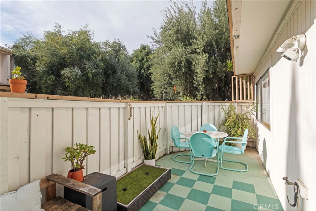 10139 Arleta Avenue, Unit 2 Arleta, CA 91331 - Photo 20 of 34 Outdoor Patio