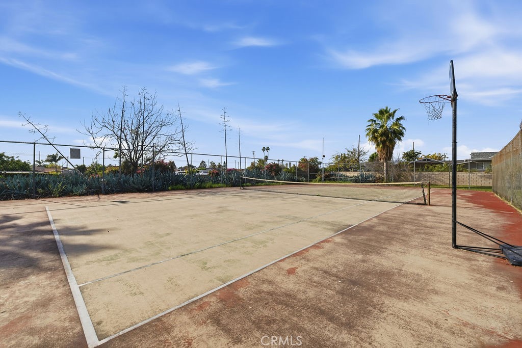 10139 Arleta Avenue, Unit 2 Arleta, CA 91331 - Photo 33 of 41